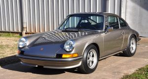 Porsche 911T cared for with AMSOIL